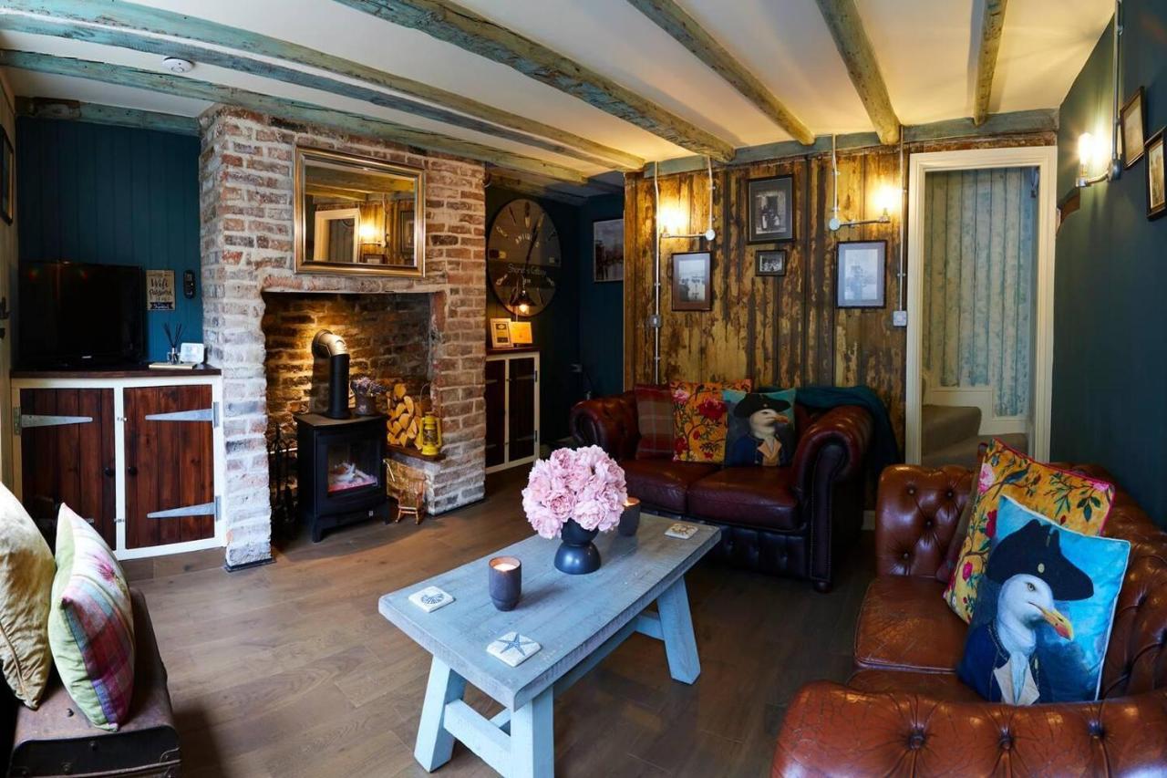 Boutique Fisherman'S Grade II Listed Cottage Scarborough Exterior photo